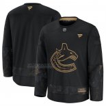 Camiseta Hockey Vancouver Canucks 2024 Military Appreciation Negro